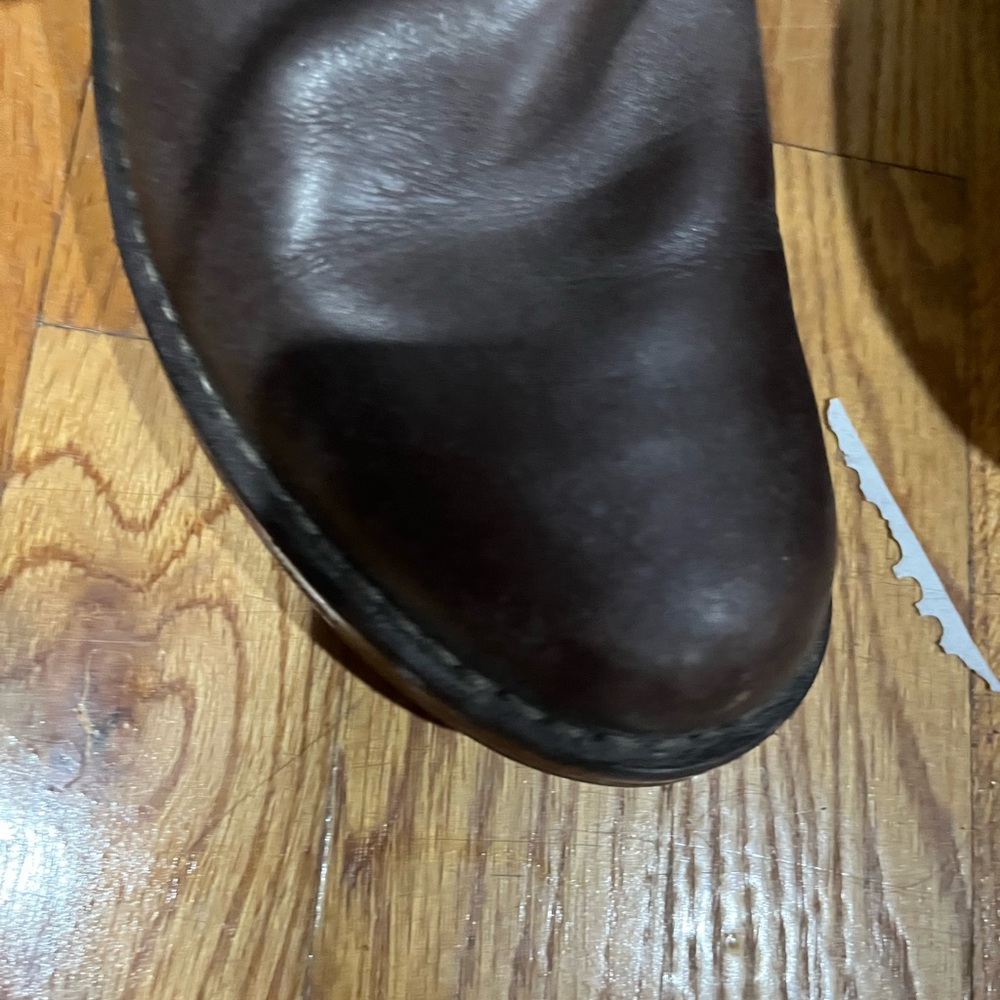 UGG Dunwich Riding Boots - Picture 4 of 4